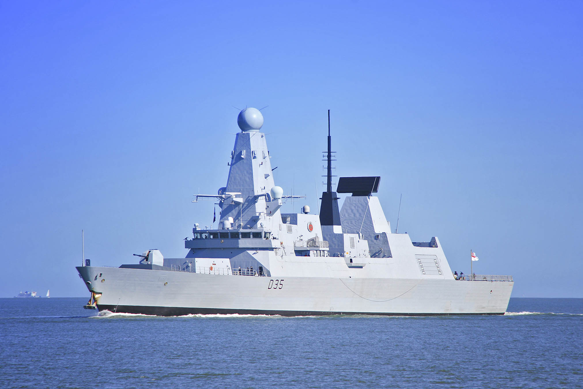 Uma das mais avançadas unidades do Reino Unido realizará exercícios com a Armada do Chile durante sua visita a Valparaíso. 