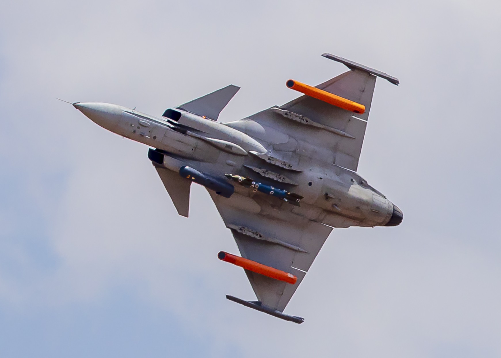 FAB e Saab testaram o lançamento da bomba guiada LIZARD III. Foto: Sgt. Thais Frutuoso/FAB/Divulgação.