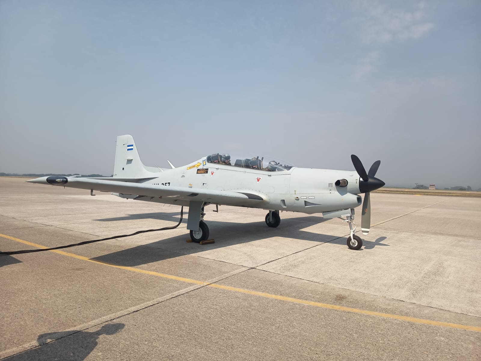 FAH 257 é o primeiro T-27 Tucano modernizado de Honduras. Foto: José Bento Ferreira Filho/Partex Aviation.