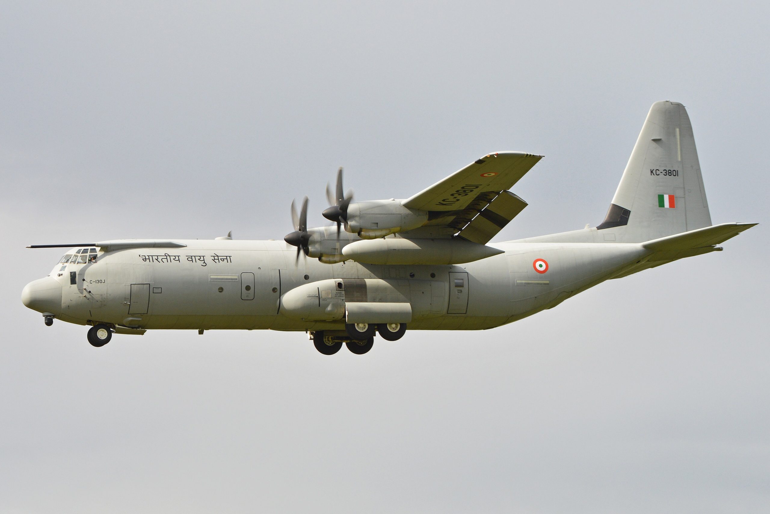 C-130J-30 Super Hercules da Força Aérea Indiana (Alan Wilson)