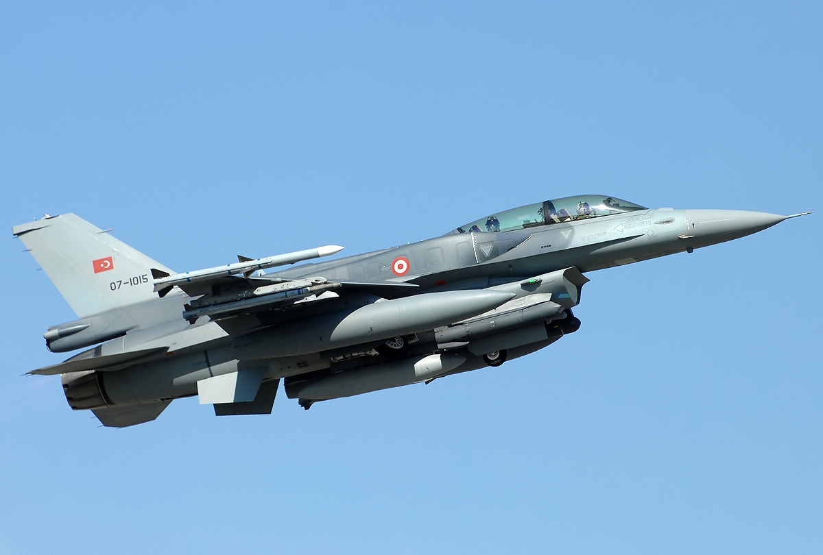 F-16D Block 50 da Força Aérea Turca (foto: Aldo Bidini)